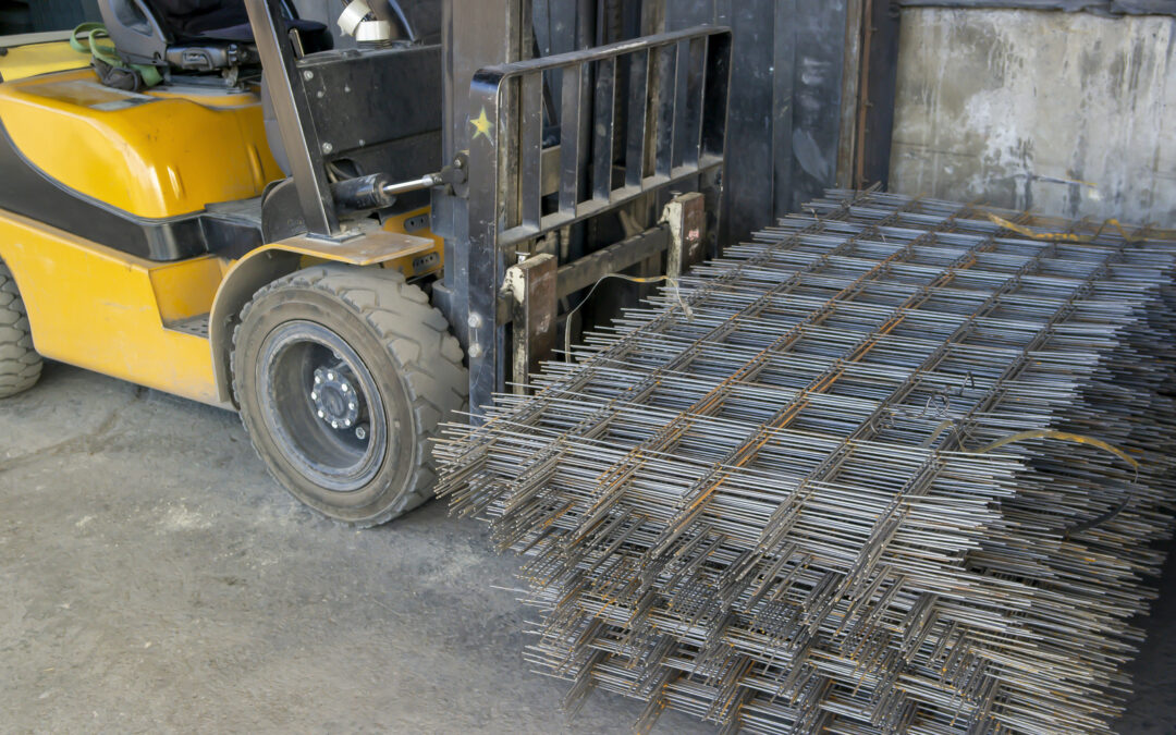 Electric vs Propane Forklifts Arizona | JTS Forklift Service