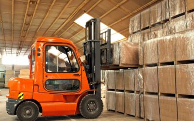 When Should You Replace a Forklift Instead of Repairing It?