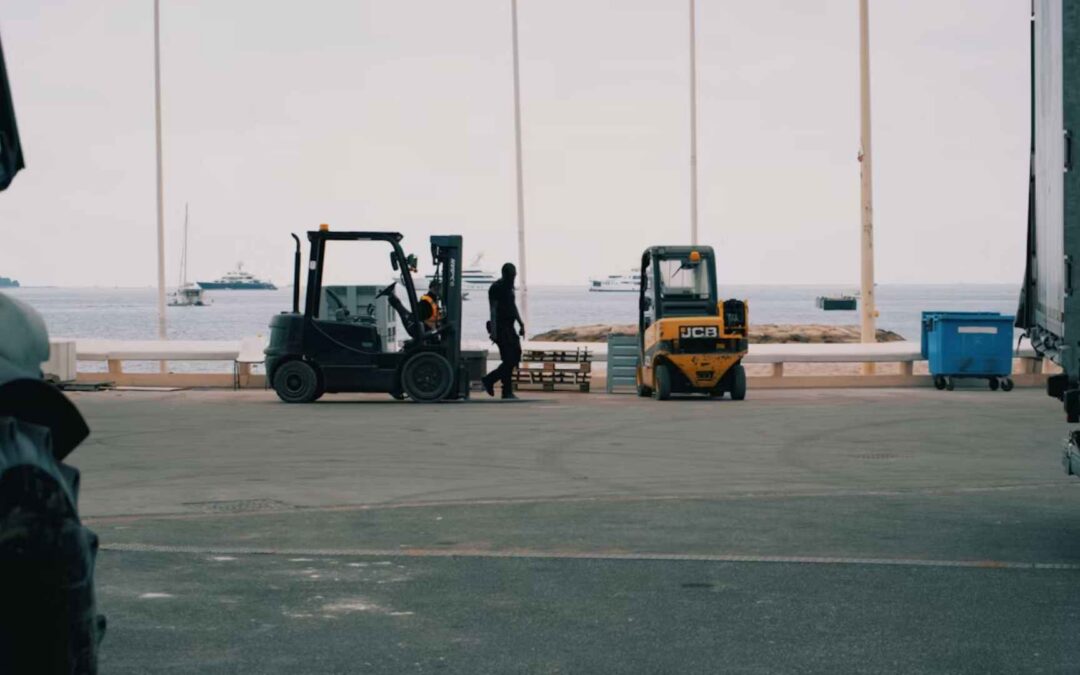 Shipping a Forklift_ What Nationwide Delivery Involves